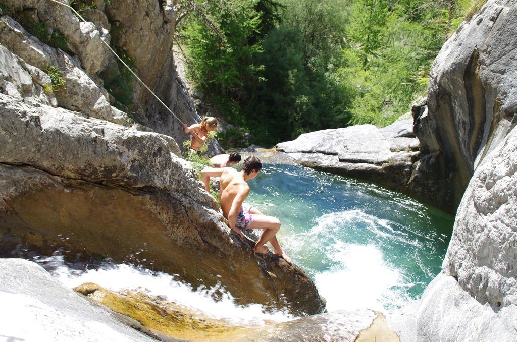 Готель Vvf Les Ecrins Champsaur Сен-Бонне-ан-Шамсор Екстер'єр фото